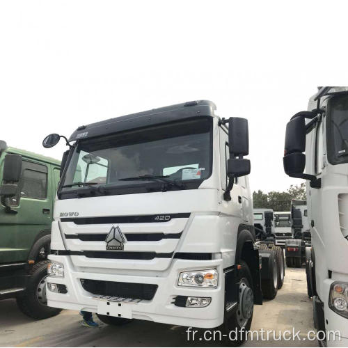 Tête de tracteur de camion à benne basculante d&#39;occasion HOWO 6x4